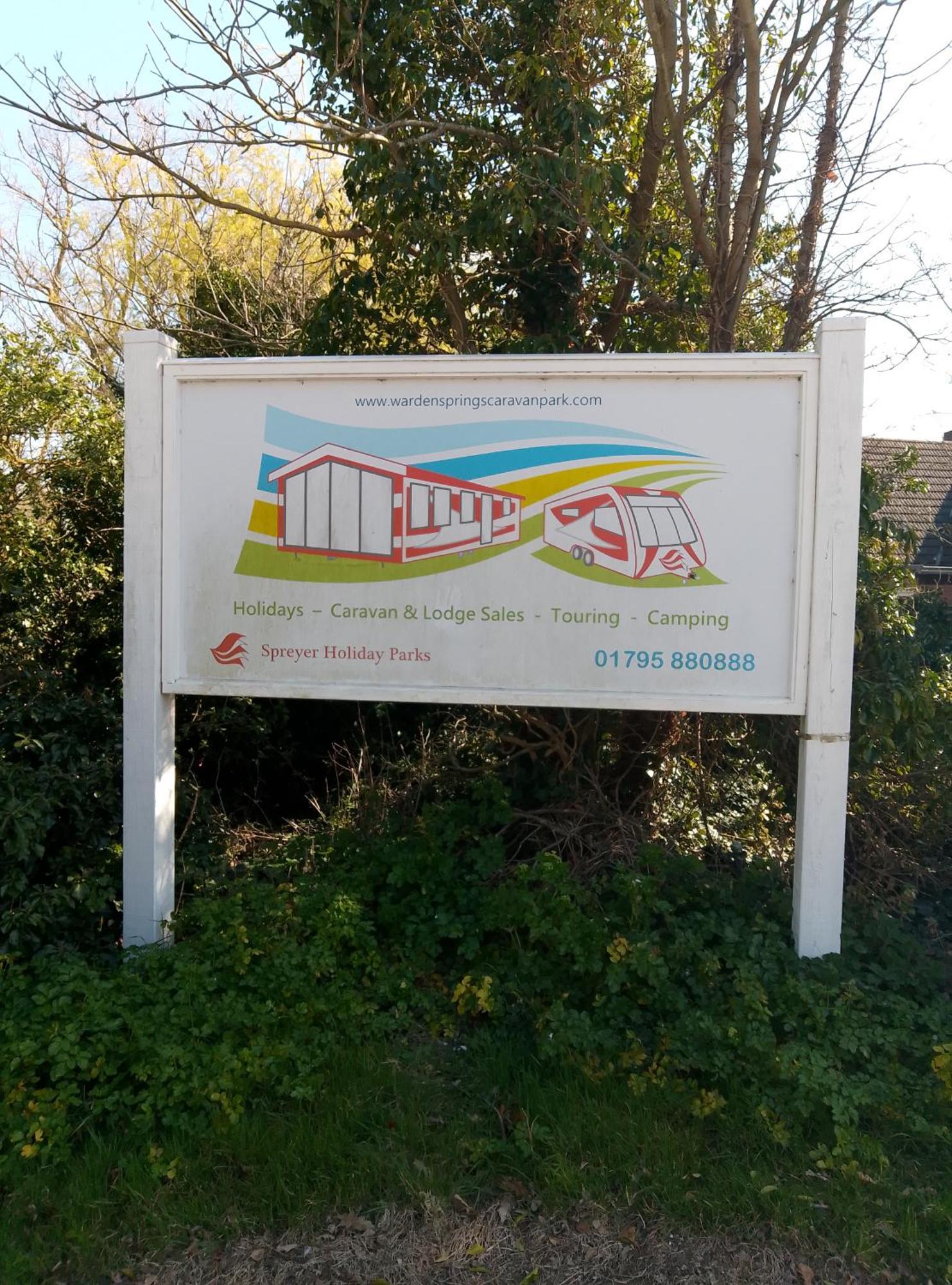 שירנס Warden Springs Caravan Park Ms16 Thornhill Road, Eastchurch,Me124Hf מראה חיצוני תמונה